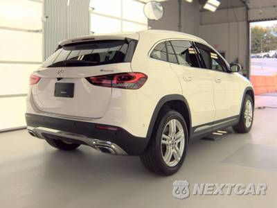 2022 Mercedes-Benz GLA 250 4MATIC - zdjęcie 4 z 33 - miniatura
