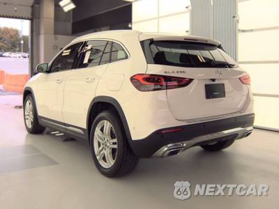 2022 Mercedes-Benz GLA 250 4MATIC - zdjęcie 6 z 33 - miniatura