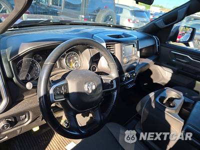 2022 Ram 1500 Big Horn Crew Cab Short Bed - zdjęcie 11 z 31 - miniatura