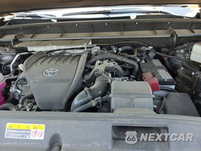 2023 Toyota Highlander XLE - zdjęcie 15 z 32 - miniatura