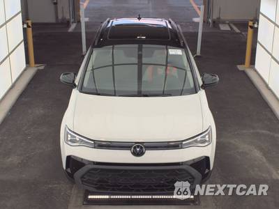 2025 Volkswagen Taos SE Black - zdjęcie 2 z 19 - miniatura
