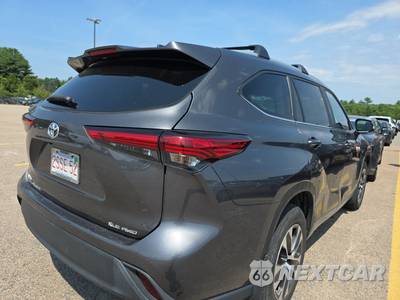 2023 Toyota Highlander XLE - zdjęcie 4 z 32 - miniatura