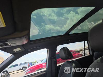 2022 Volkswagen Tiguan SEL R-Line - zdjęcie 18 z 23 - miniatura