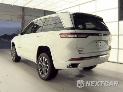 2022 Jeep Grand Cherokee Overland - zdjęcie 6 z 20 - miniatura