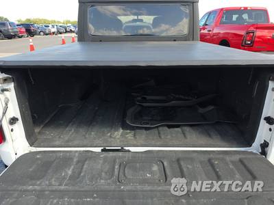 2023 Jeep Gladiator Sport S Crew Cab Medium Bed - zdjęcie 16 z 18 - miniatura