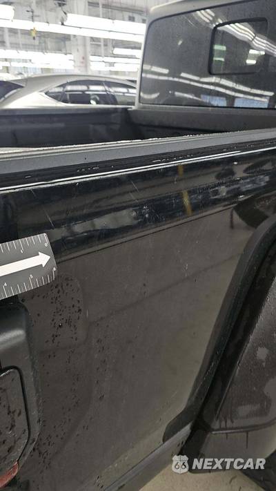 2022 Jeep Gladiator Mojave Crew Cab Medium Bed - zdjęcie 21 z 23 - miniatura