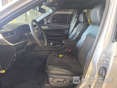 2023 Jeep Grand Cherokee L Altitude - zdjęcie 7 z 40 - miniatura