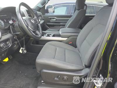 2023 Ram 1500 Big Horn Crew Cab Short Bed - zdjęcie 7 z 21 - miniatura