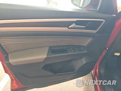 2022 Volkswagen Atlas V6 SE w/Technology - zdjęcie 9 z 31 - miniatura