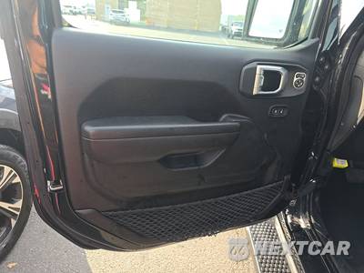 2023 Jeep Wrangler 4 Door Sport S - zdjęcie 9 z 25 - miniatura