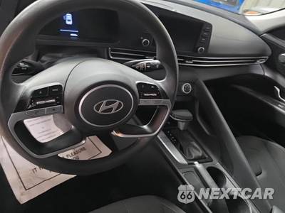 2024 Hyundai Elantra SE - zdjęcie 8 z 17 - miniatura