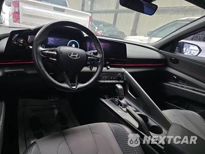 2025 Hyundai Elantra N Line - zdjęcie 8 z 17 - miniatura
