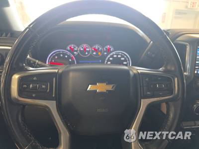 2023 Chevrolet Silverado 2500HD LT Crew Cab Medium Bed 1LT - zdjęcie 10 z 24 - miniatura