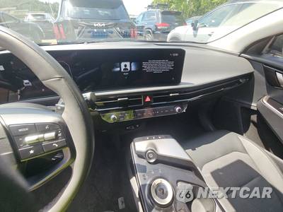 2025 Kia EV6 Light Long Range - zdjęcie 11 z 26 - miniatura