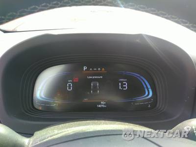 2024 Hyundai Venue SEL - zdjęcie 21 z 35 - miniatura