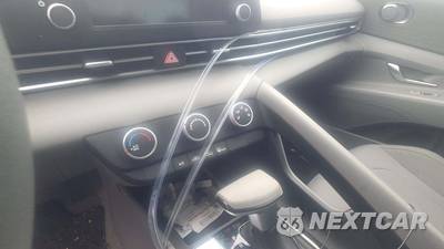 2026 Hyundai Elantra SE - zdjęcie 26 z 28 - miniatura