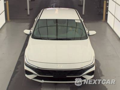 2026 Hyundai Elantra SE - zdjęcie 2 z 28 - miniatura