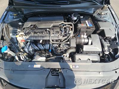 2024 Hyundai Elantra SEL - zdjęcie 15 z 20 - miniatura
