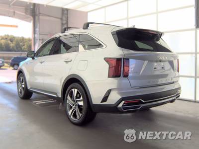 2022 Kia Sorento Plug-In Hybrid SX - zdjęcie 6 z 33 - miniatura