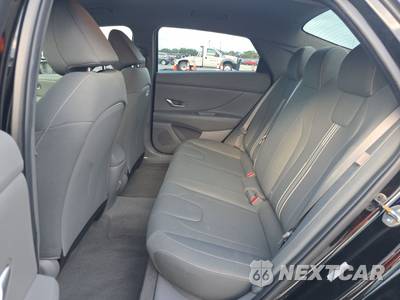 2024 Hyundai Elantra SEL - zdjęcie 13 z 26 - miniatura