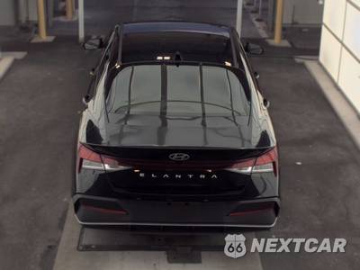 2024 Hyundai Elantra SEL - zdjęcie 5 z 26 - miniatura
