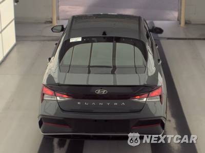 2025 Hyundai Elantra SEL Sport - zdjęcie 5 z 43 - miniatura