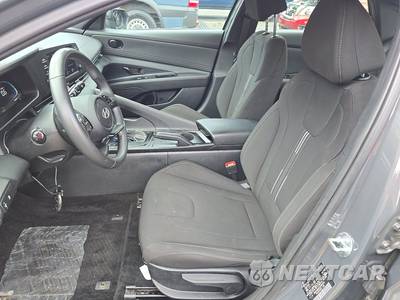 2025 Hyundai Elantra SEL Sport - zdjęcie 7 z 43 - miniatura
