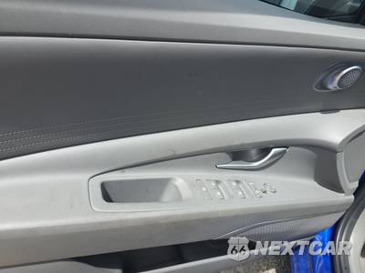 2023 Hyundai Elantra SEL - zdjęcie 9 z 24 - miniatura