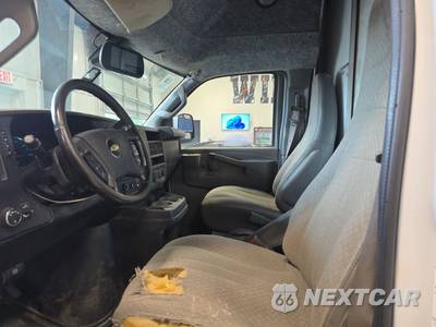 2021 Chevrolet Express 3500 Cutaway 1WT - zdjęcie 7 z 31 - miniatura