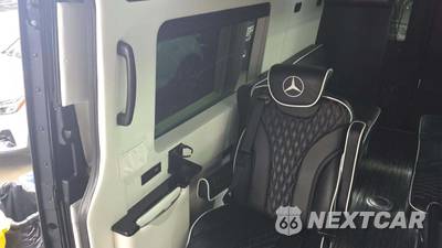 2021 Mercedes-Benz Sprinter 3500XD Cargo Van DRW High Roof 170.0" WB - zdjęcie 29 z 42 - miniatura