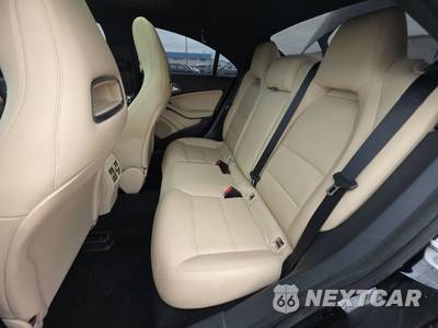 2014 Mercedes-Benz CLA 250 - zdjęcie 13 z 35 - miniatura