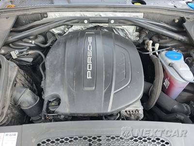 2017 Porsche Macan - zdjęcie 15 z 17 - miniatura