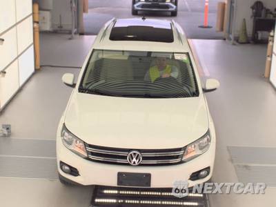 2014 Volkswagen Tiguan SEL - zdjęcie 2 z 37 - miniatura
