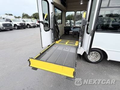 2019 Ford Transit 350 HD Cutaway 10360 GVWR DRW - zdjęcie 21 z 23 - miniatura