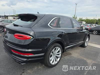 2023 Bentley Bentayga V8 - zdjęcie 4 z 30 - miniatura