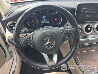 2019 Mercedes-Benz GLC 350e - zdjęcie 10 z 25 - miniatura