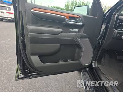 2023 GMC Sierra 1500 Denali Crew Cab Short Bed 5SA - zdjęcie 9 z 32 - miniatura