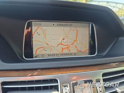 2015 Mercedes-Benz E 350 4MATIC Sedan - zdjęcie 25 z 27 - miniatura