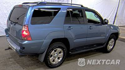 2004 Toyota 4Runner SR5 - zdjęcie 4 z 45 - miniatura
