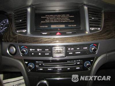 2014 Hyundai Equus Signature - zdjęcie 14 z 22 - miniatura