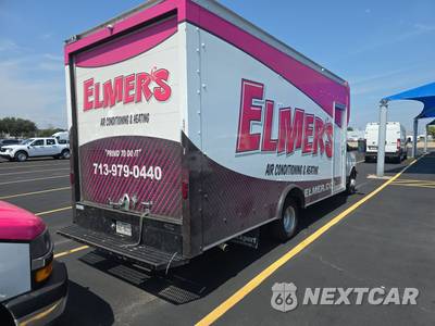 2022 Chevrolet Express 4500 Cutaway 2WT DRW - zdjęcie 4 z 21 - miniatura