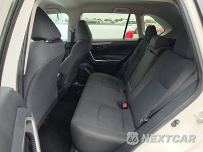 2019 Toyota RAV4 LE - zdjęcie 13 z 24 - miniatura