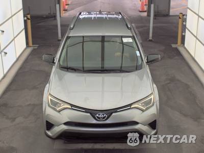 2016 Toyota RAV4 LE - zdjęcie 2 z 39 - miniatura