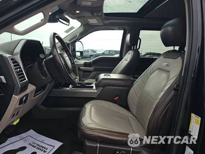 2018 Ford Super Duty F-350 Limited Crew Cab Medium Bed - zdjęcie 7 z 36 - miniatura