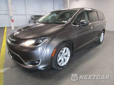 2018 Chrysler Pacifica Touring Plus 121.6" WB