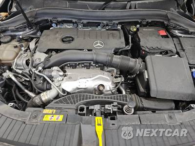2023 Mercedes-Benz GLA 250 4MATIC - zdjęcie 15 z 32 - miniatura
