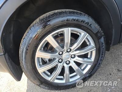 2019 Cadillac XT4 Premium Luxury 1SE - zdjęcie 10 z 23 - miniatura