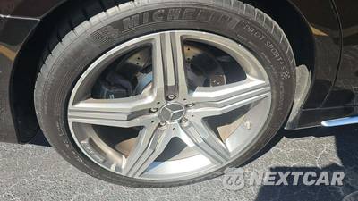 2015 Mercedes-Benz S 63 AMG 4MATIC Sedan - zdjęcie 34 z 44 - miniatura