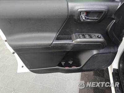 2021 Toyota Tacoma Nightshade Crew Cab Medium Bed - zdjęcie 9 z 35 - miniatura