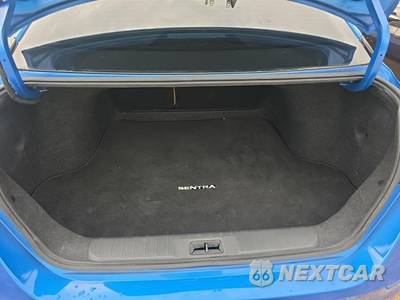 2020 Nissan Sentra SV - zdjęcie 19 z 24 - miniatura
